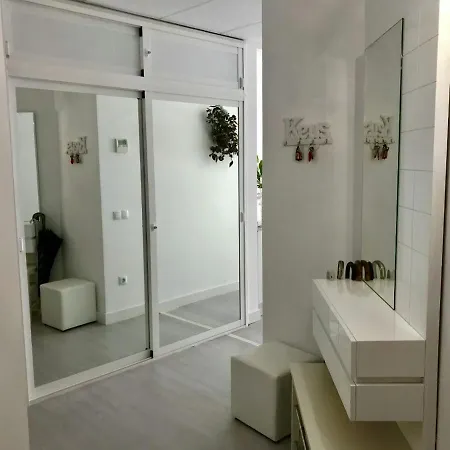 Apartamento Castillo Santa Barbara 아파트 *